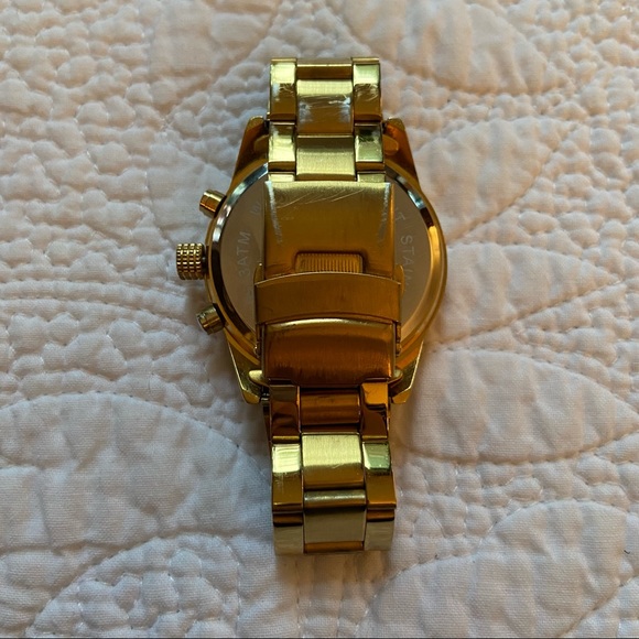 M&S GOLD WATCH, O/S - Picture 5 of 6